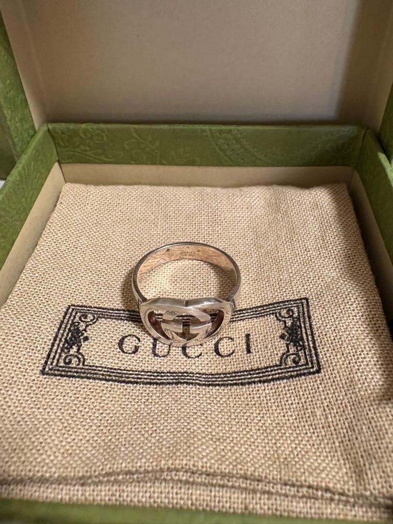 GUCCI GGロゴリング シルバー 箱付き