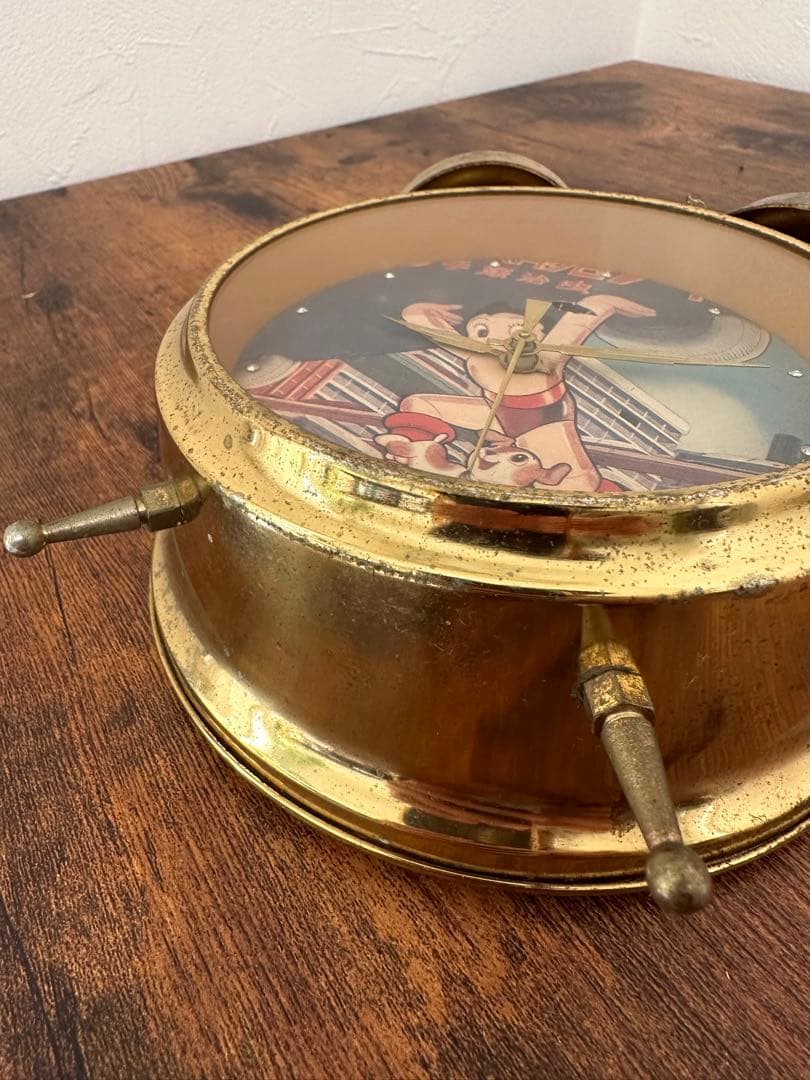 希少　レトロ　鉄腕アトム　目覚まし時計（手巻き）