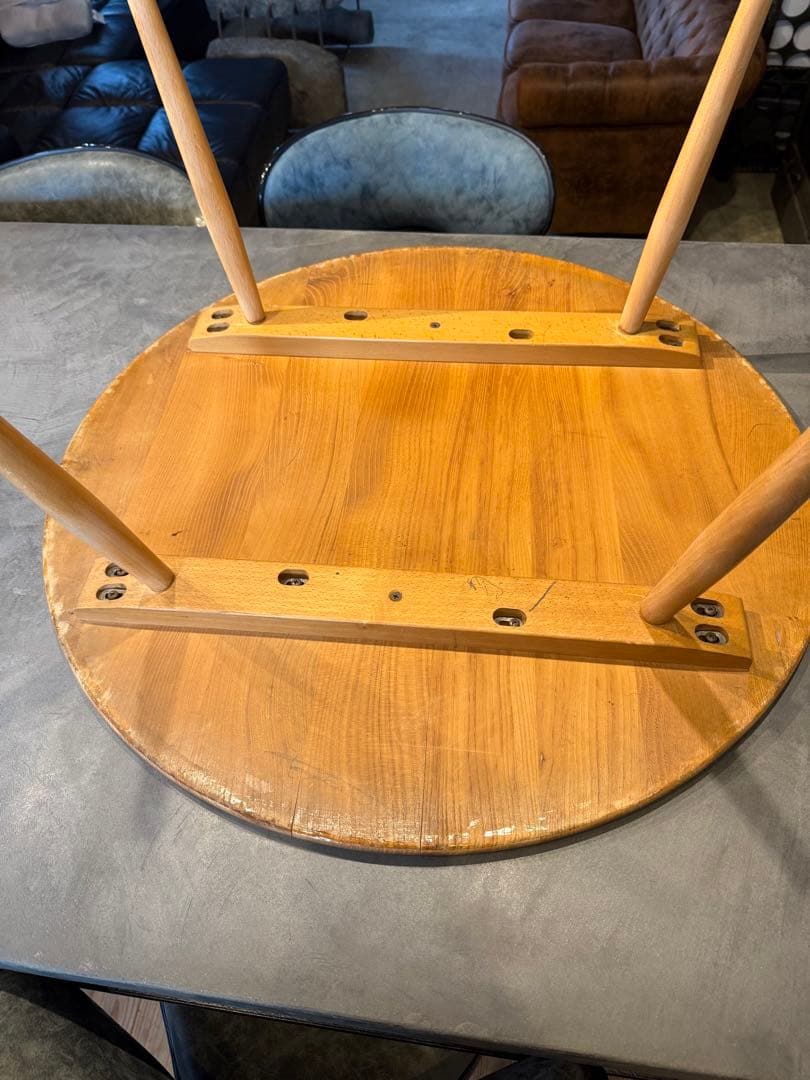 アーコール　ERCOL ラウンドコーヒー　テーブル