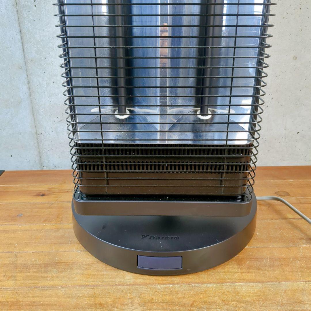 ダイキン 遠赤外線暖房機 セラムヒート ERFT11ZS-T