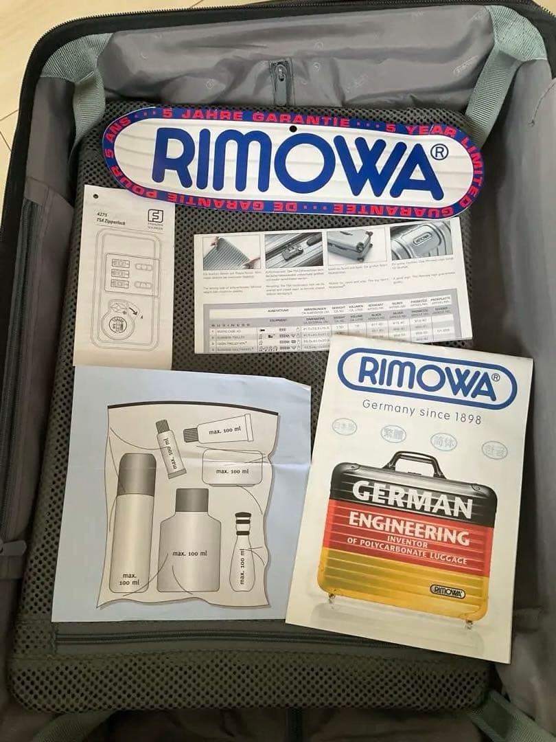 RIMOWA サルサ　ブラック キャリーケース