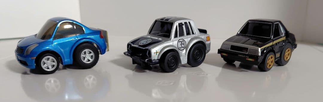 ミニカーチョロＱスカイライン18台セット