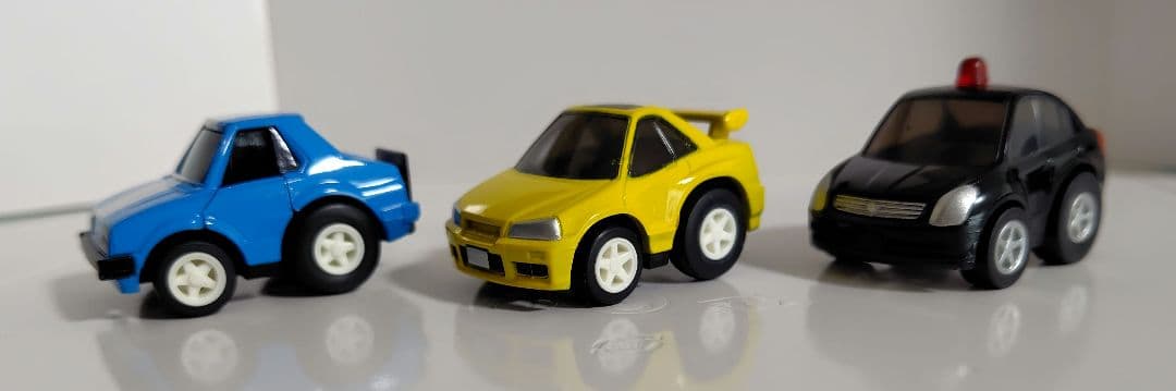 ミニカーチョロＱスカイライン18台セット