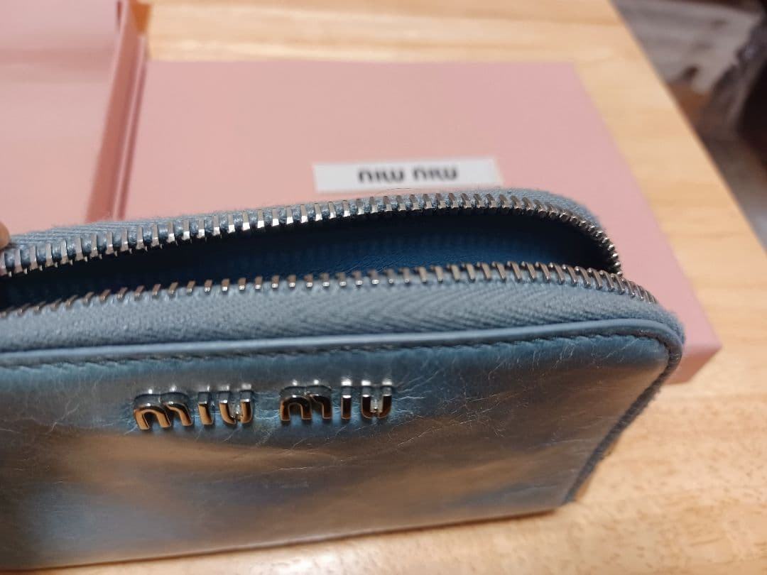 【値下】miu miu ケース　ミニケース 箱付