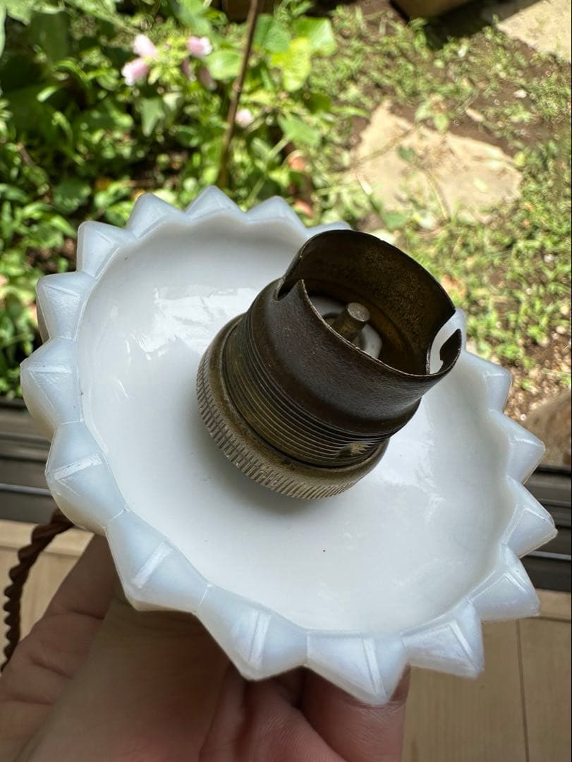 20年代 フランス アンティーク オパリンミルクガラスの螺旋模様アトリエランプ＊