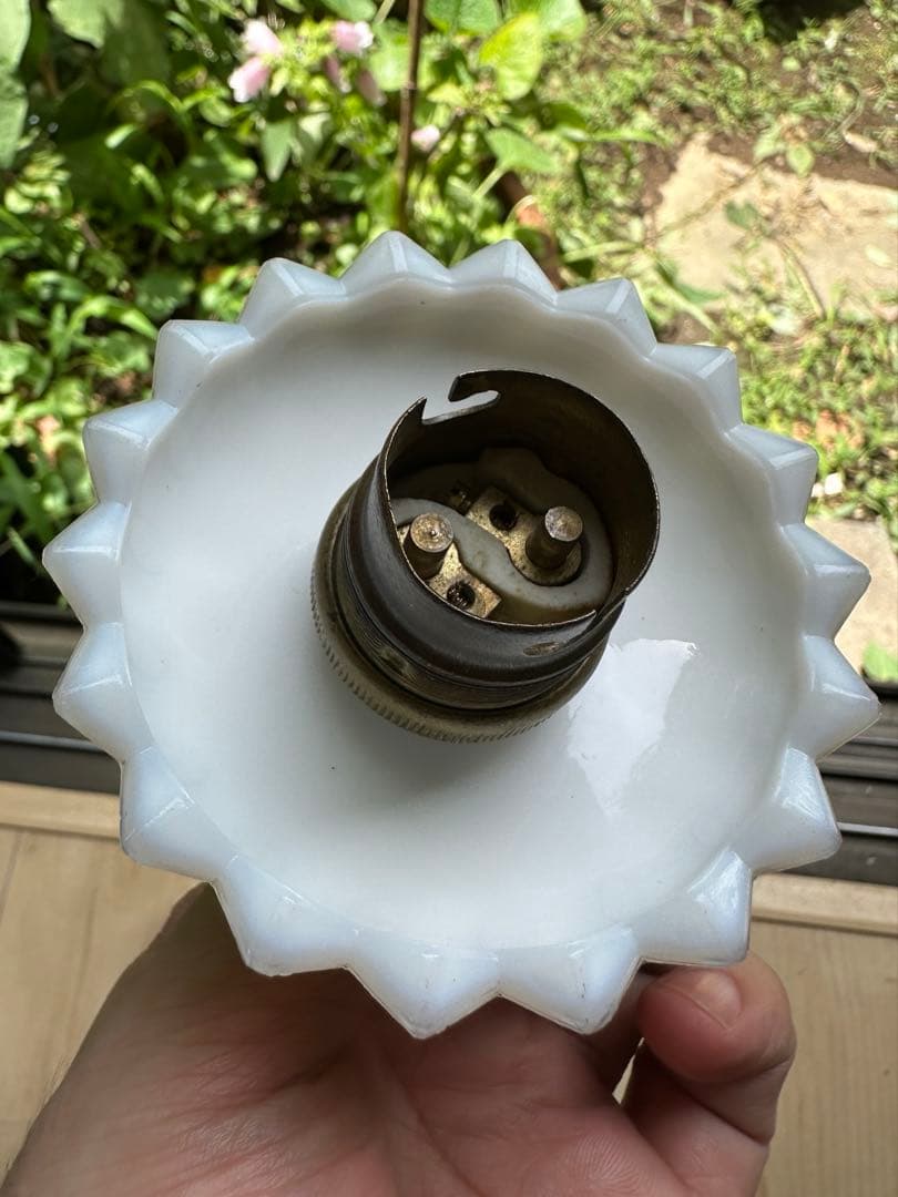 20年代 フランス アンティーク オパリンミルクガラスの螺旋模様アトリエランプ＊