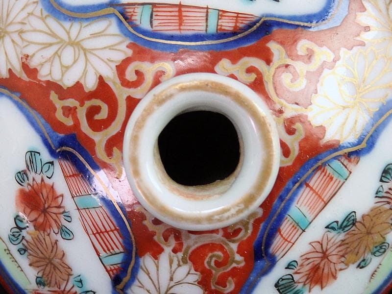 古伊万里　金襴手　窓絵　柴垣に菊の図　油壷　D184-fblw