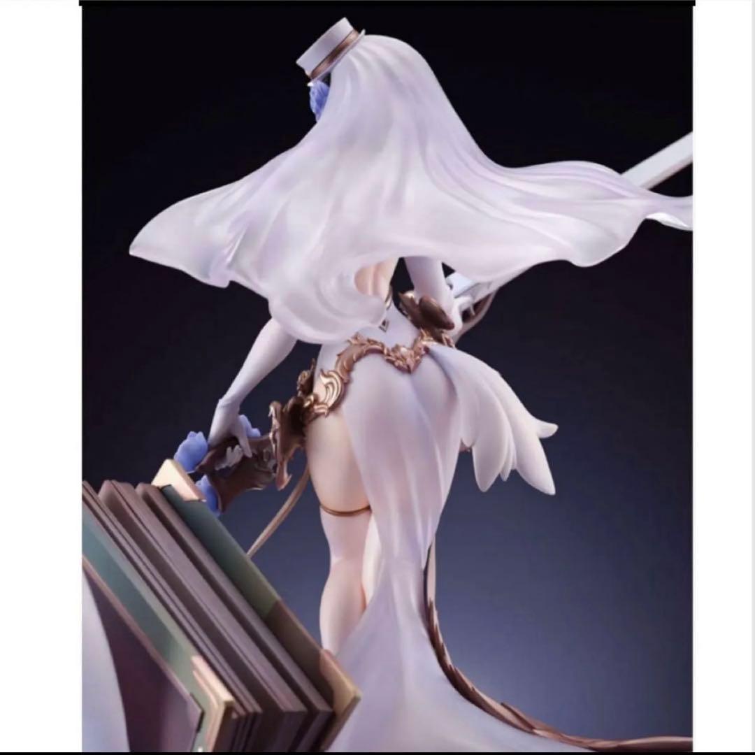 アズールレーン アーク・ロイヤル 1/7 完成品フィギュア あみあみ限定版