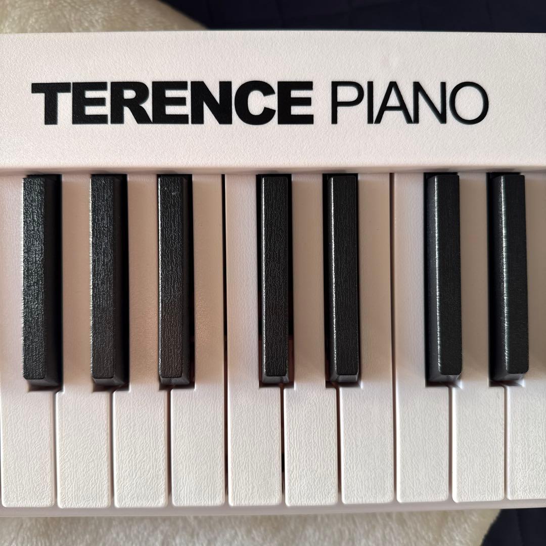卓上キーボード練習用 88鍵 TERENCE PIANO