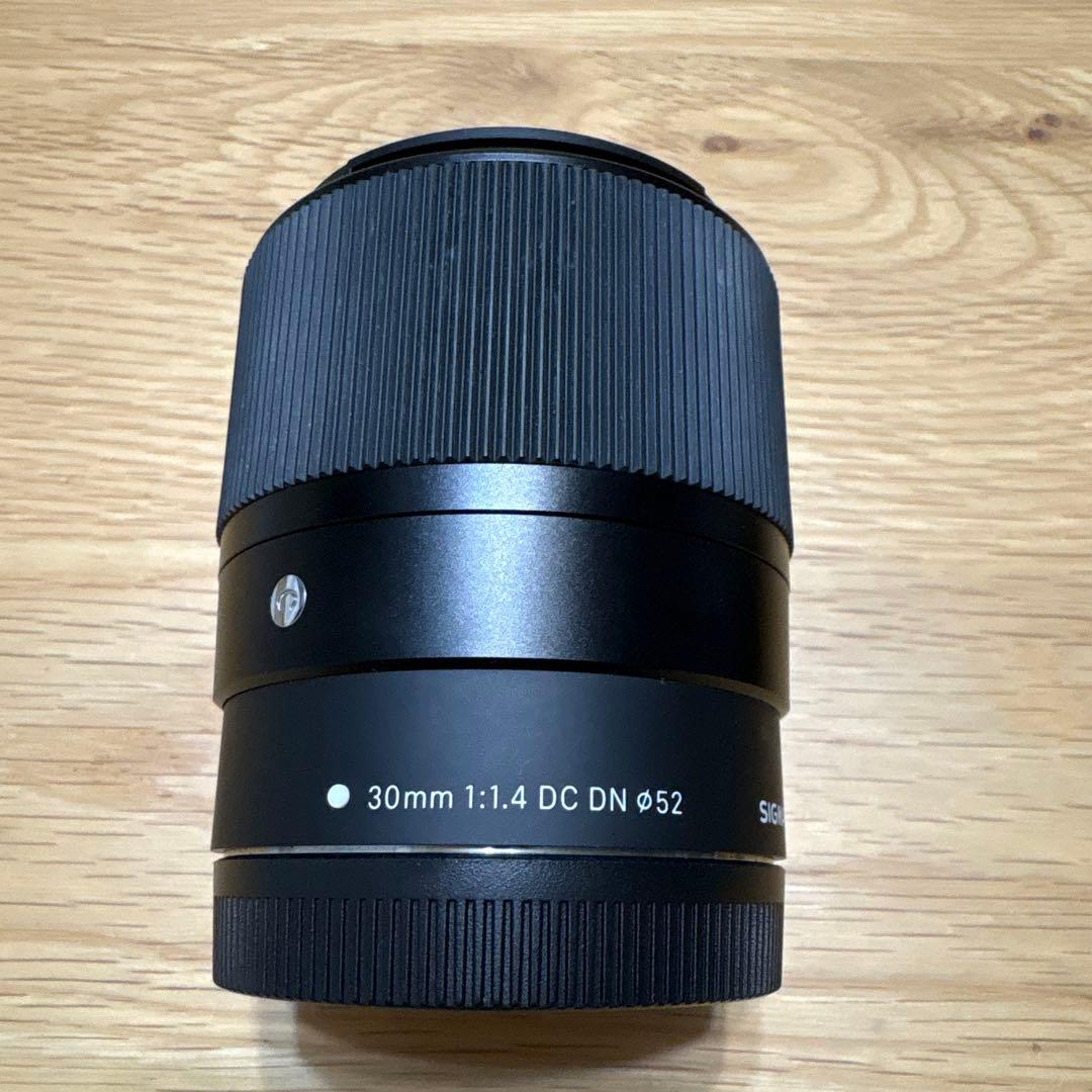 SIGMA 30mm F1.4 DC DN レンズ