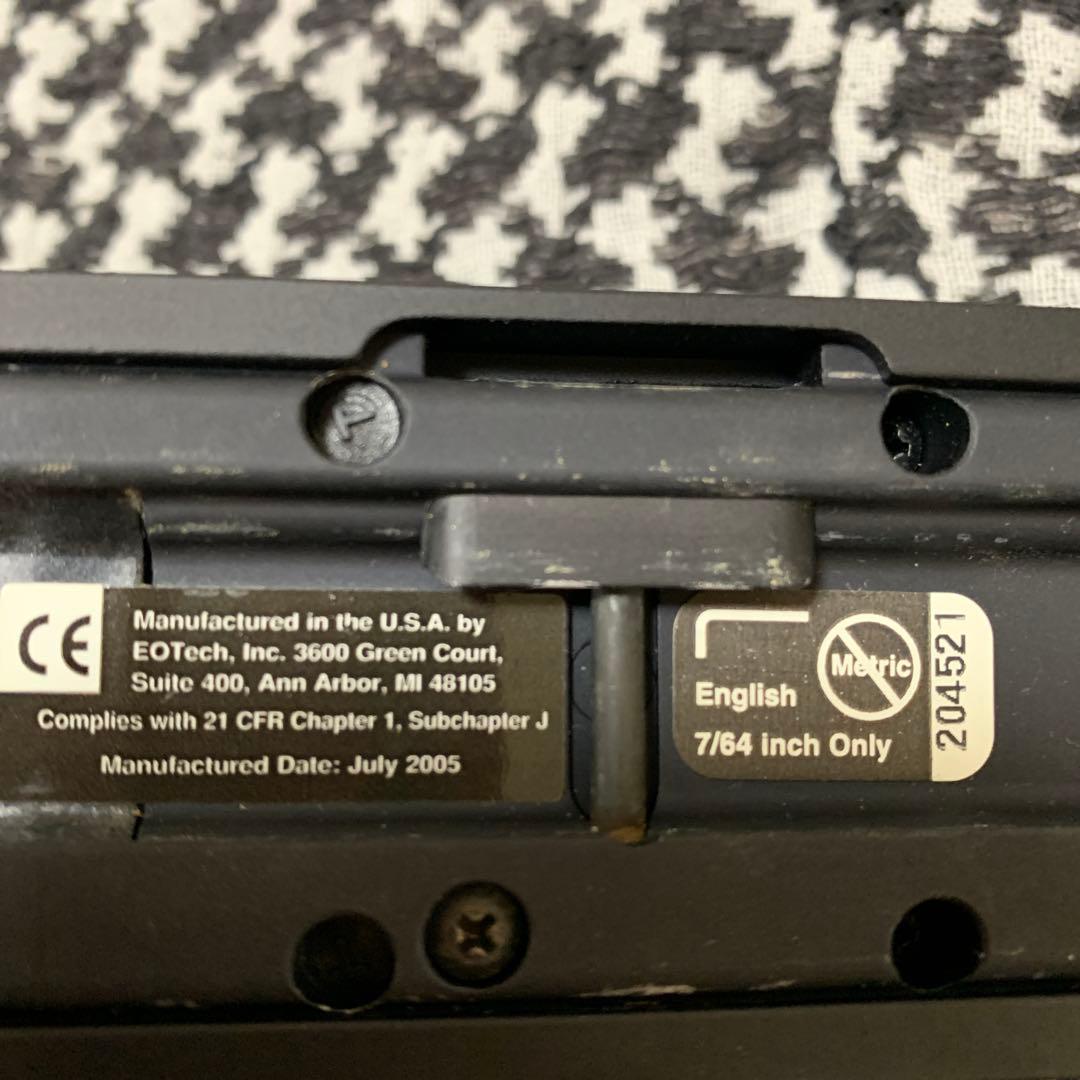 TOSHIさん用　EOTECH 552ホロサイト　レバー&レンズカバー付