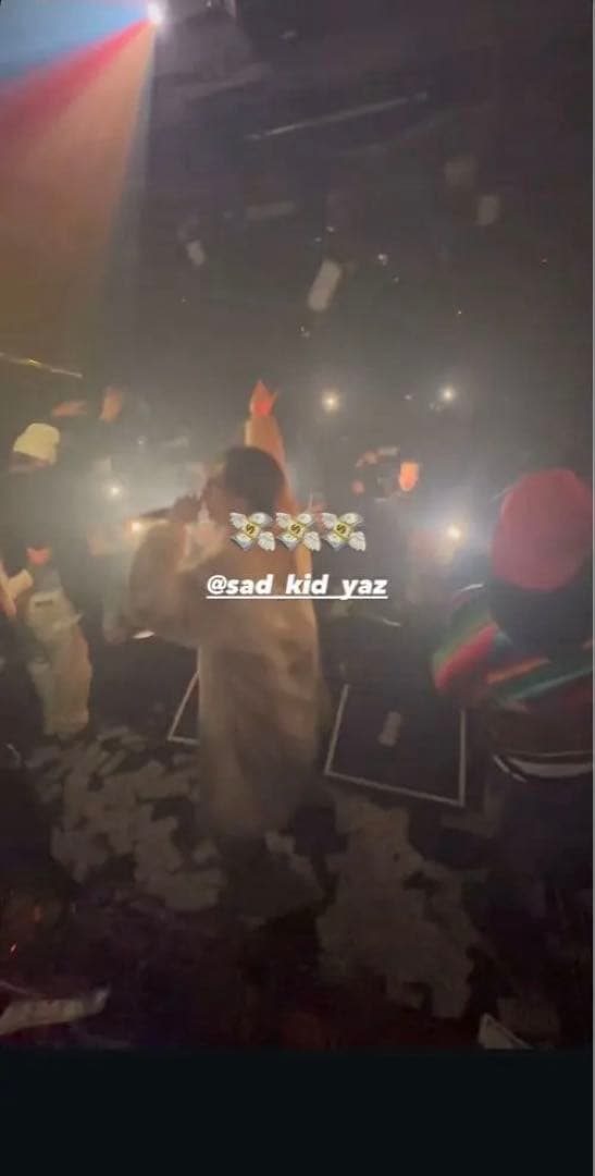 breath faux fur coat yzerr sad kid yaz着用