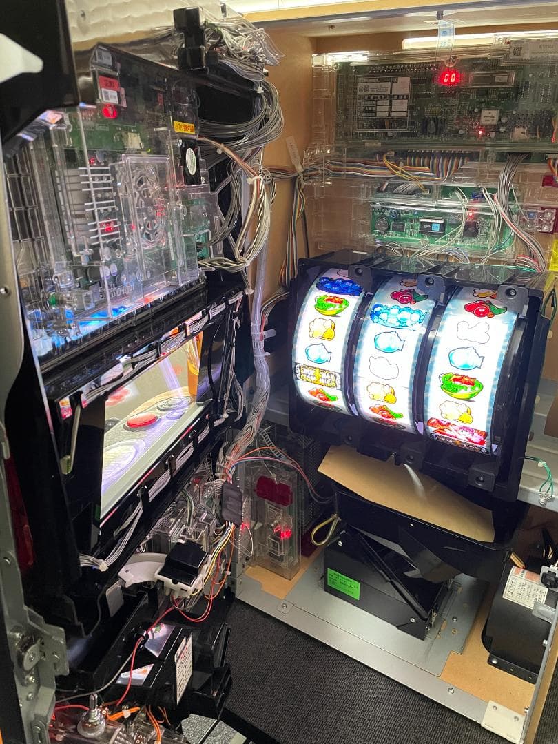 パチスロおそ松さん ～驚～ 実機 パチスロ スロット 不要機付