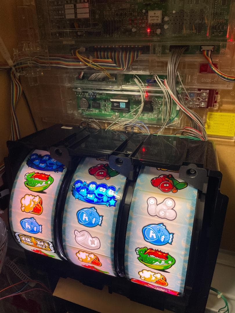 パチスロおそ松さん ～驚～ 実機 パチスロ スロット 不要機付