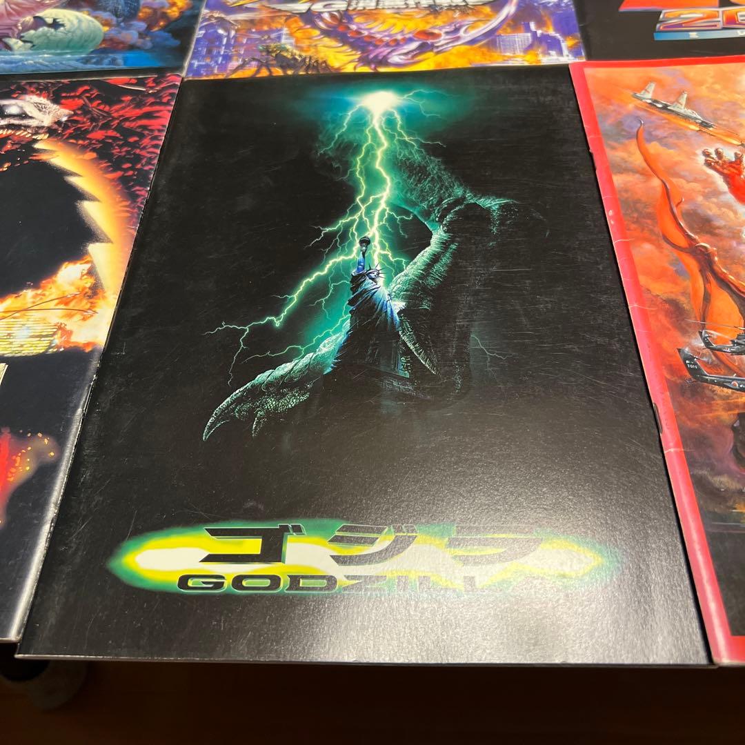 ゴジラ GODZILLA 映画パンフレット　映画チラシ　シール