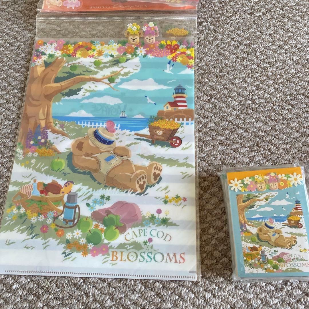 新品【大変希少】ダッフィ シェリーメイ クリアファイル メモ