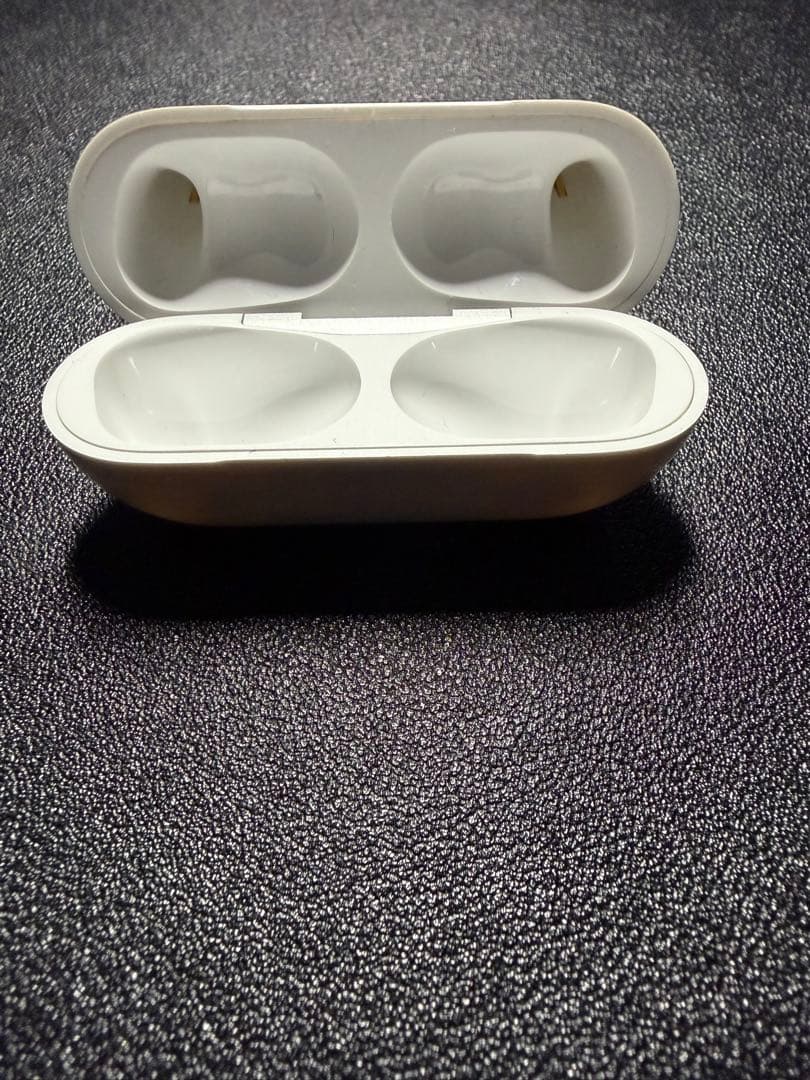 AirPods Pro 第2世代 Lightning 動作確認済み