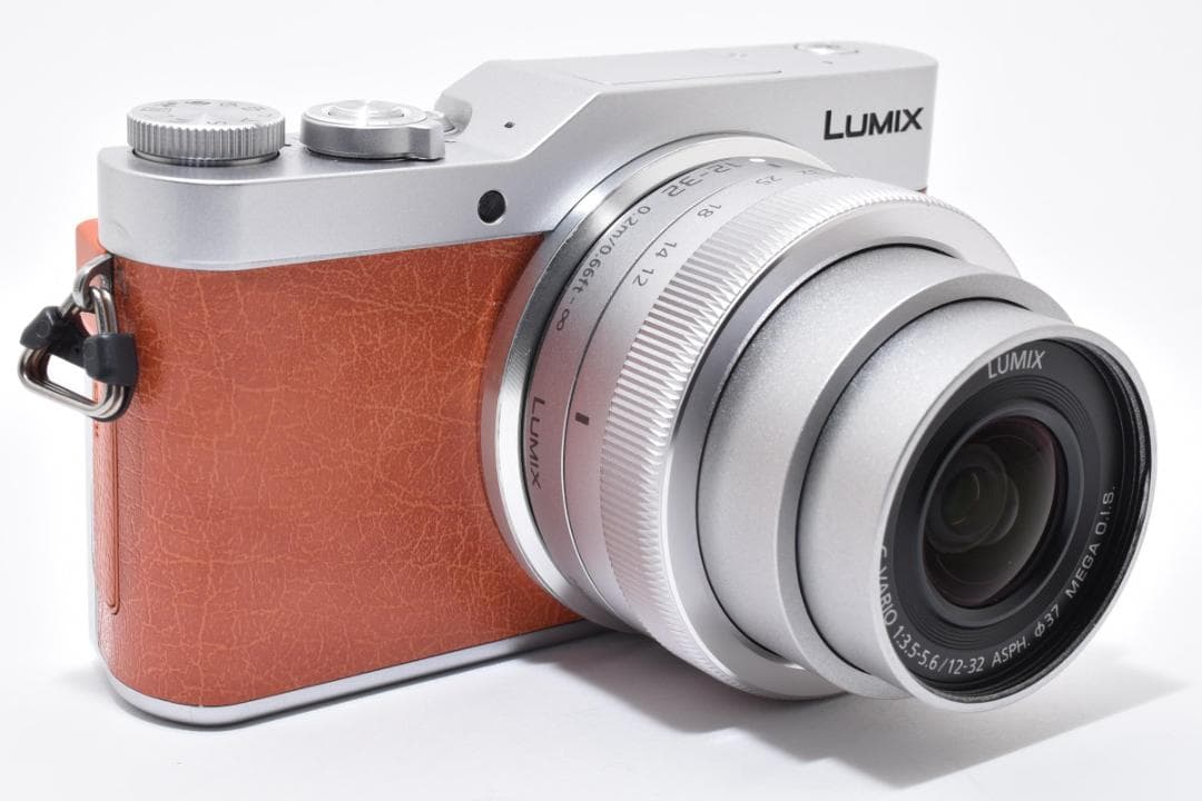 【美品】パナソニック Panasonic LUMIX DC-GF9 レンズキット