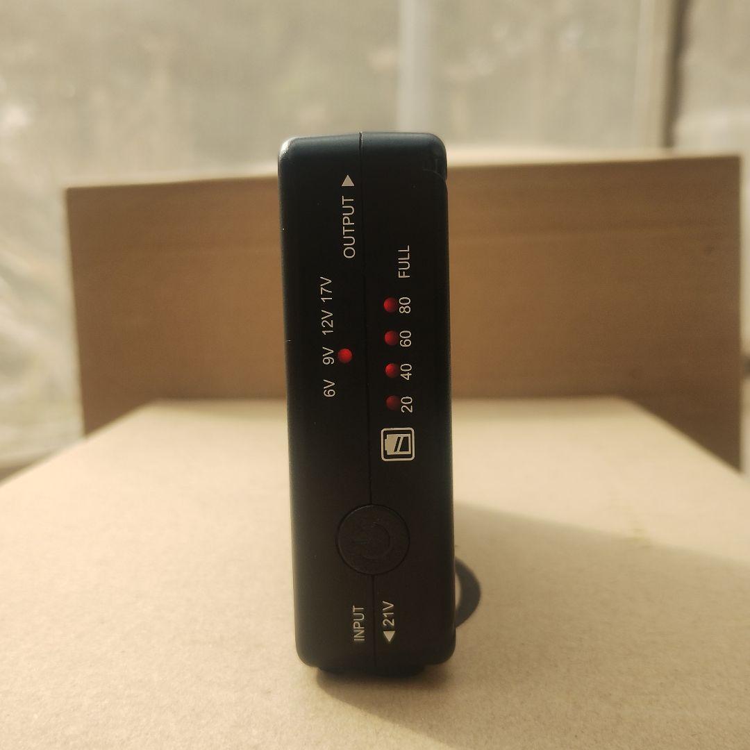 @@BURTLE AIRCRAFT 17V バッテリー（充電器付き）＆ファン@@