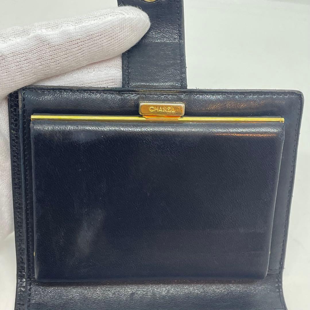 【使用感あり】シャネル CHANEL キャビアスキン 二つ折り財布 がま口