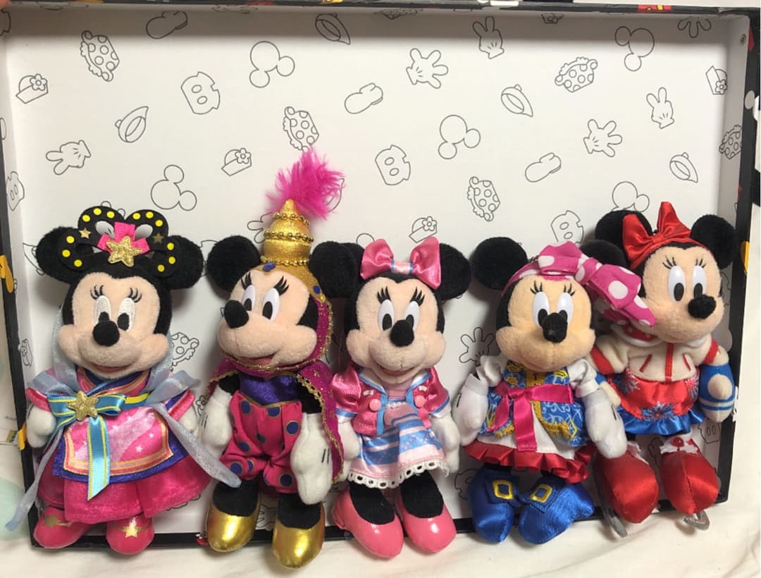ディズニー　ミニー　ぬいぐるみバッジ　2
