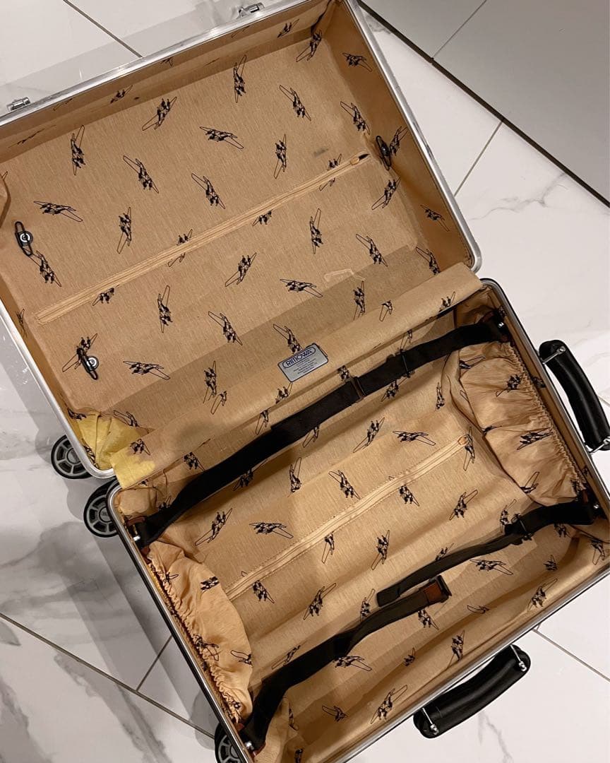 [お値下げ依頼済] 希少 RIMOWA リモワ CLASSIC キャビンS