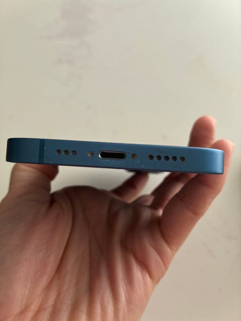 Apple iPhone 13 ミッドナイト　256GB SIMフリー