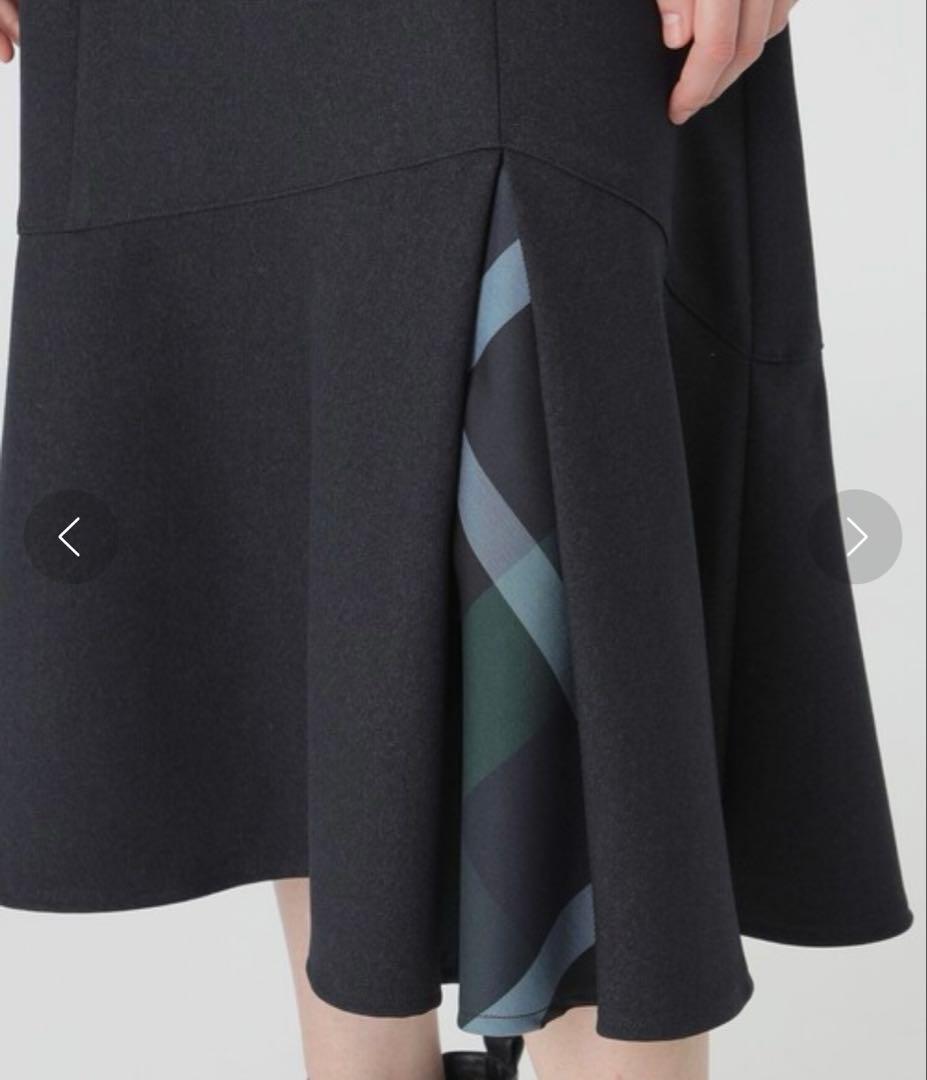 美品BLUE LABEL CRESTBRIDGEウールライクポリエステルスカート