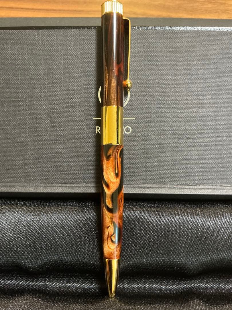 【限定】ＲＯＭＥＯ　ロメオ　Ｎｏ．３ボールペン細軸　オーリックアンバー