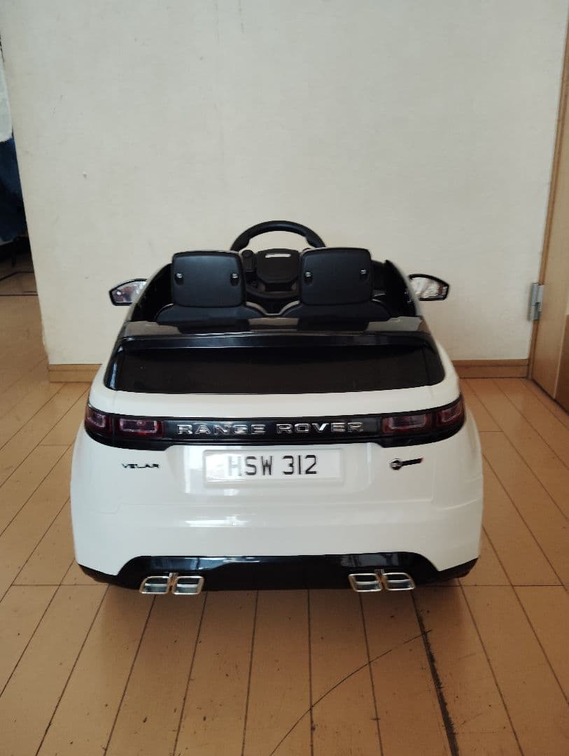 乗用玩具　RANGE ROVER レンジローバー　乗れるラジコン