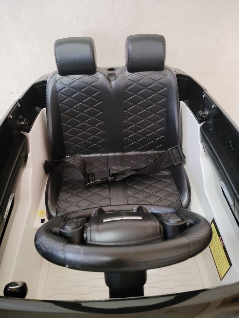 乗用玩具　RANGE ROVER レンジローバー　乗れるラジコン