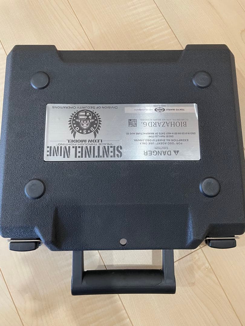 バイオハザード センチネルナイン　レオン　限定