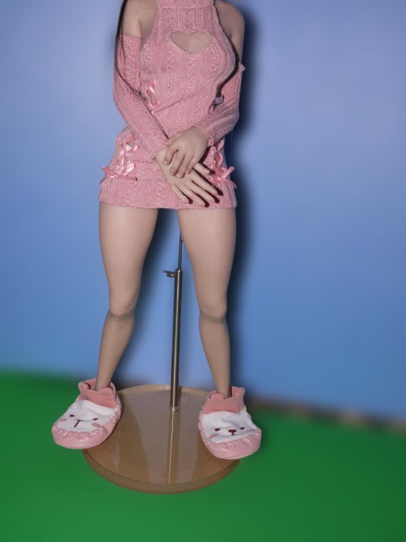 1/3シームレスシリコンフィギュア (60センチ)衣装スタンド付き