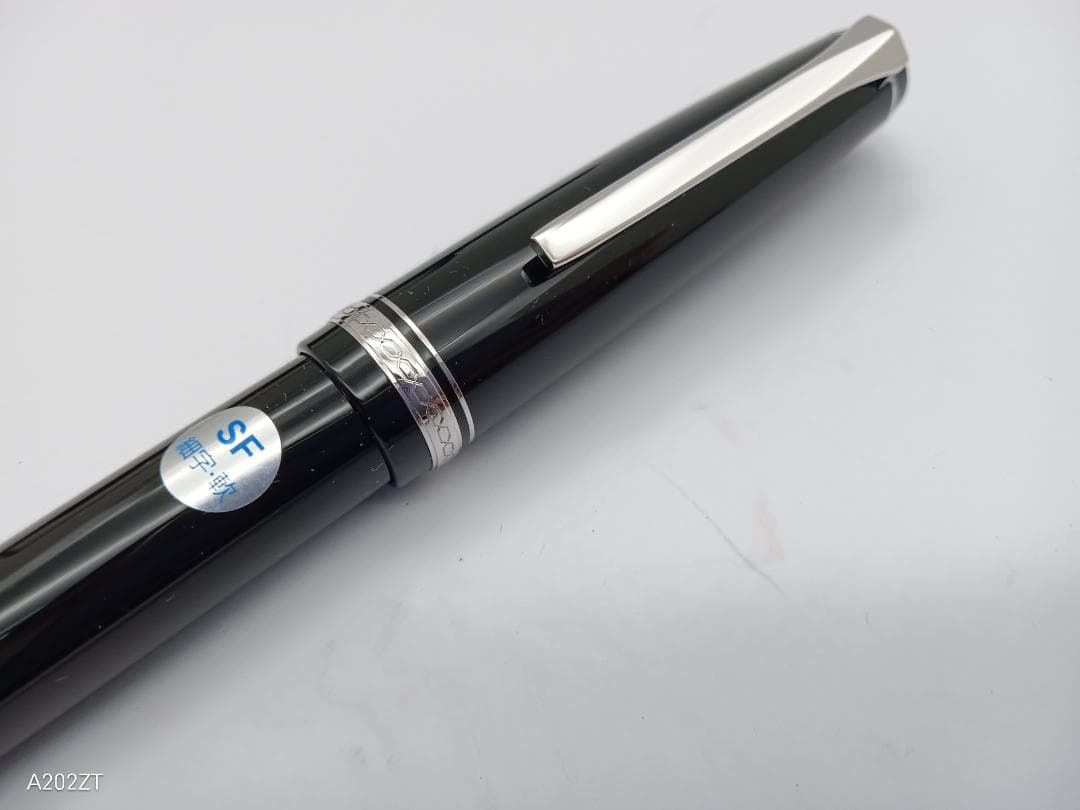 未使用　万年筆　PILOT パイロット　 SF 細字 14Kペン先