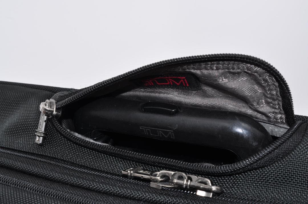 TUMI エキスパンダブル ブラック キャリーバッグ 26003D4 メンズ