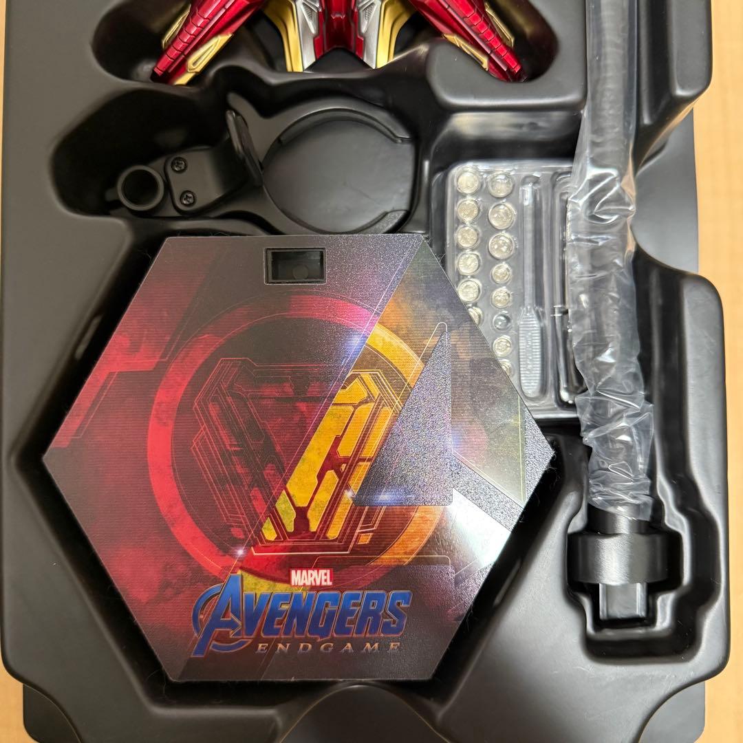 ホットトイズ アイアンマン マーク85