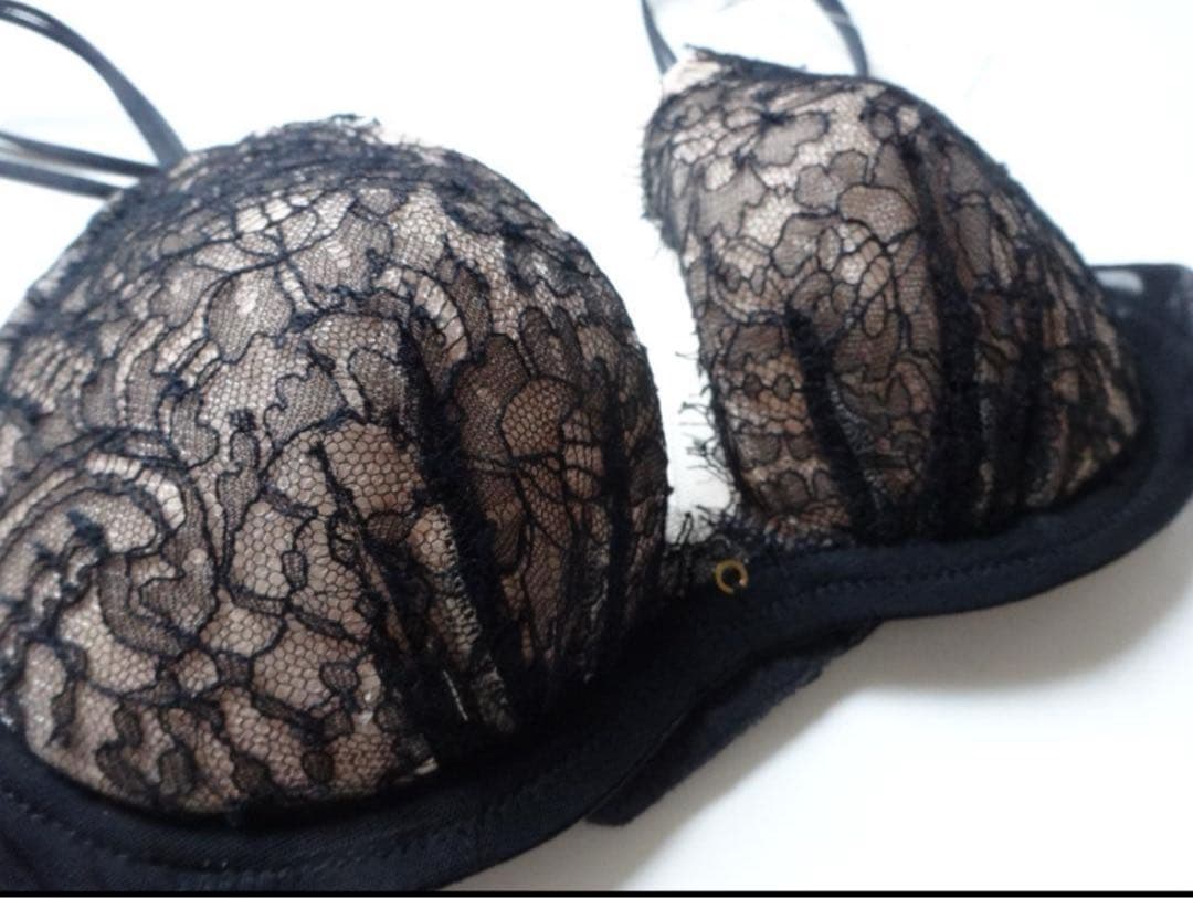 乃木坂46　白石麻衣写真集　撮影時着用ランジェリー　同モデル　ブラック　ブラのみ