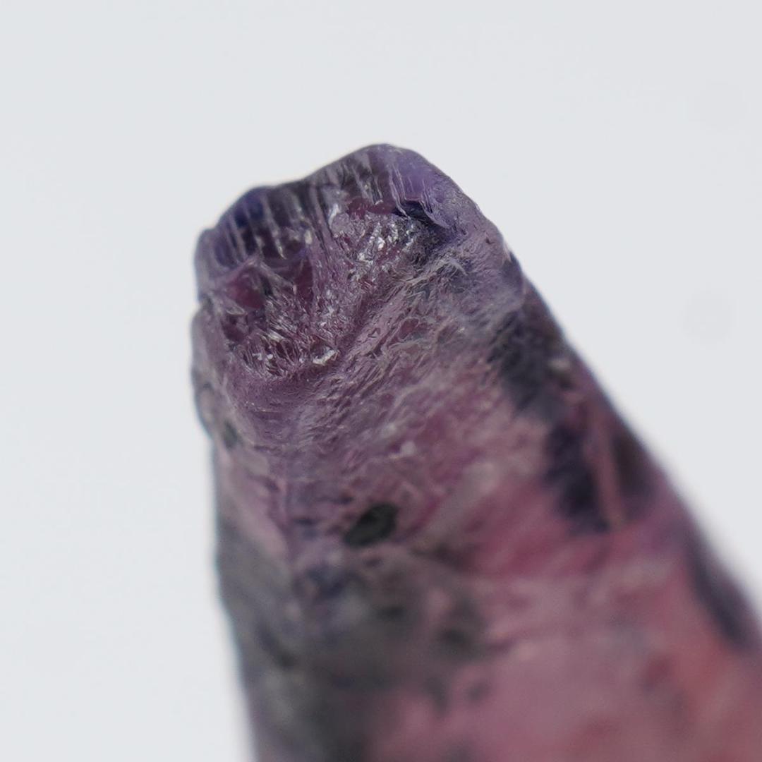 ウインザサファイア結晶　鉱物標本　原石　タンザニア産