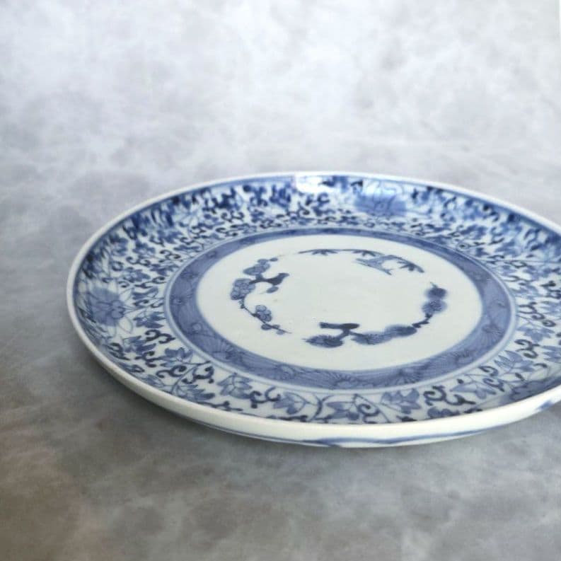 古伊万里　染付　六寸皿　江戸時代　花唐草　金直し　金継ぎ　骨董　アンティーク