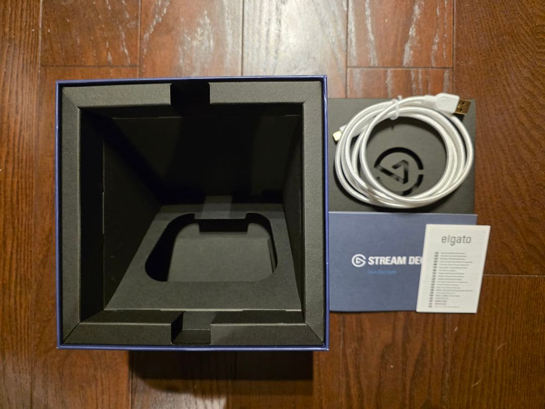 美品 Elgato Stream Deck + White 白 ストリームデック