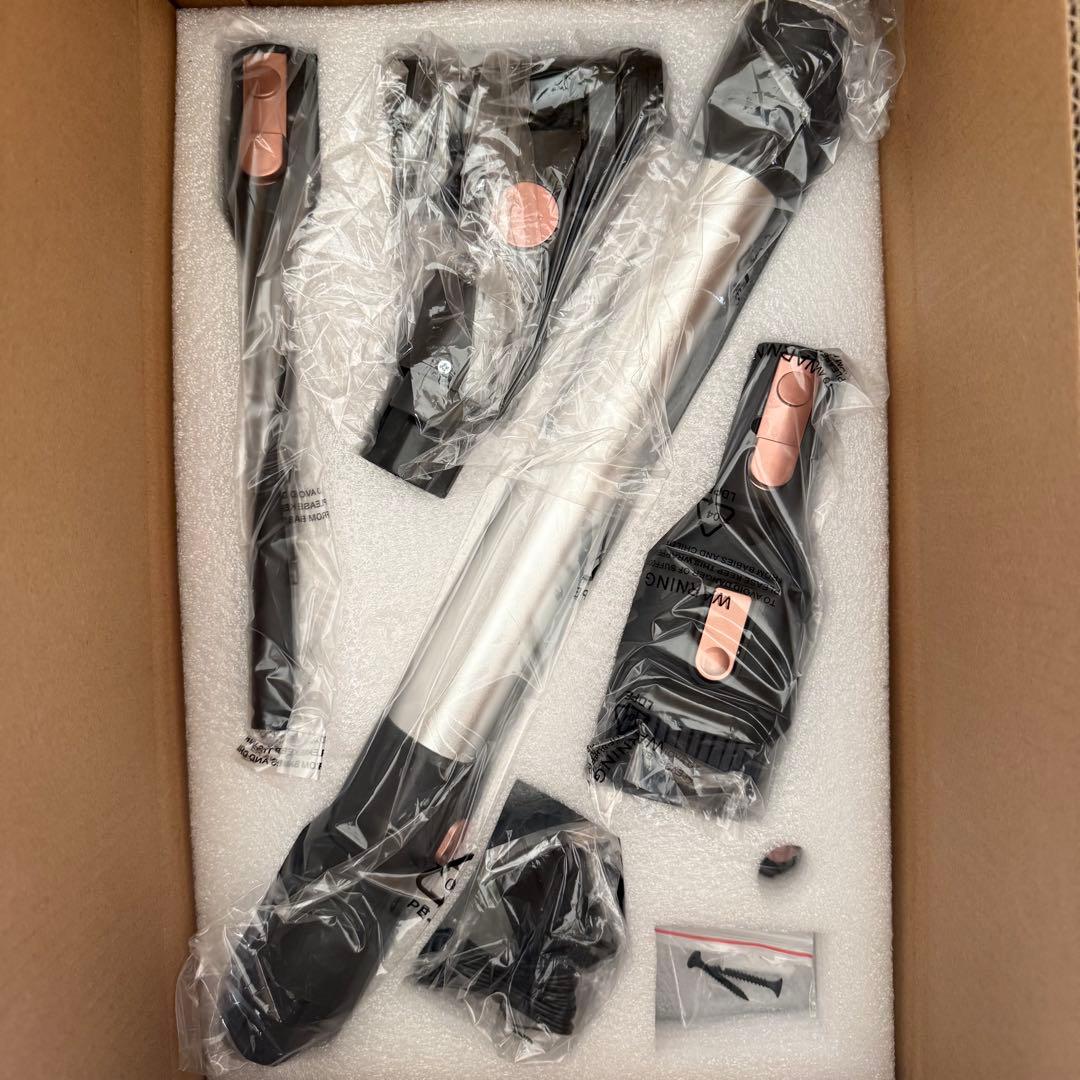 掃除機 コードレス　75Kpa　自立式　置くだけ充電　グリーンLEDライト