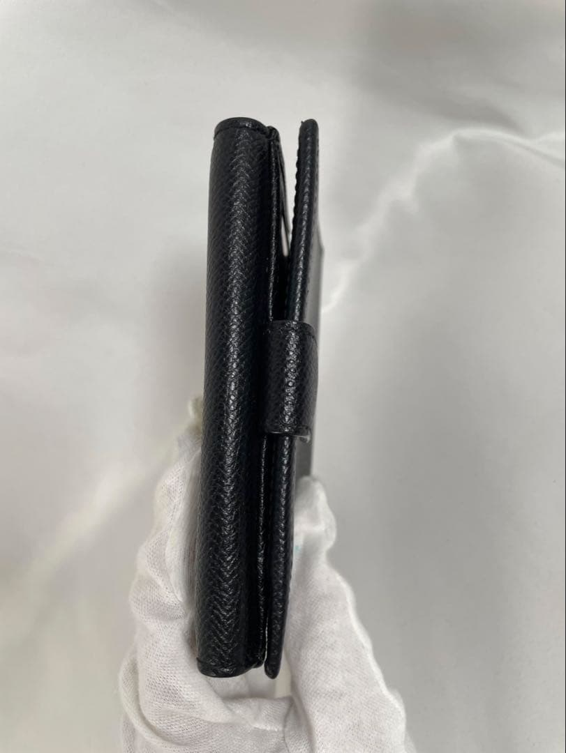 未使用に近い FERRAGAMO フェラガモ 二つ折り財布 ガンチーニ レザー