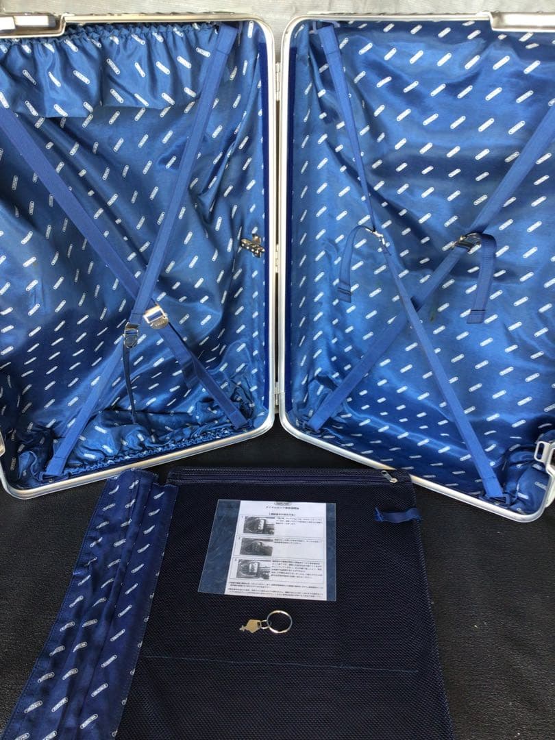 希少　リモワ　トパーズ　ビンテージサイドハンドル4輪の商品です。