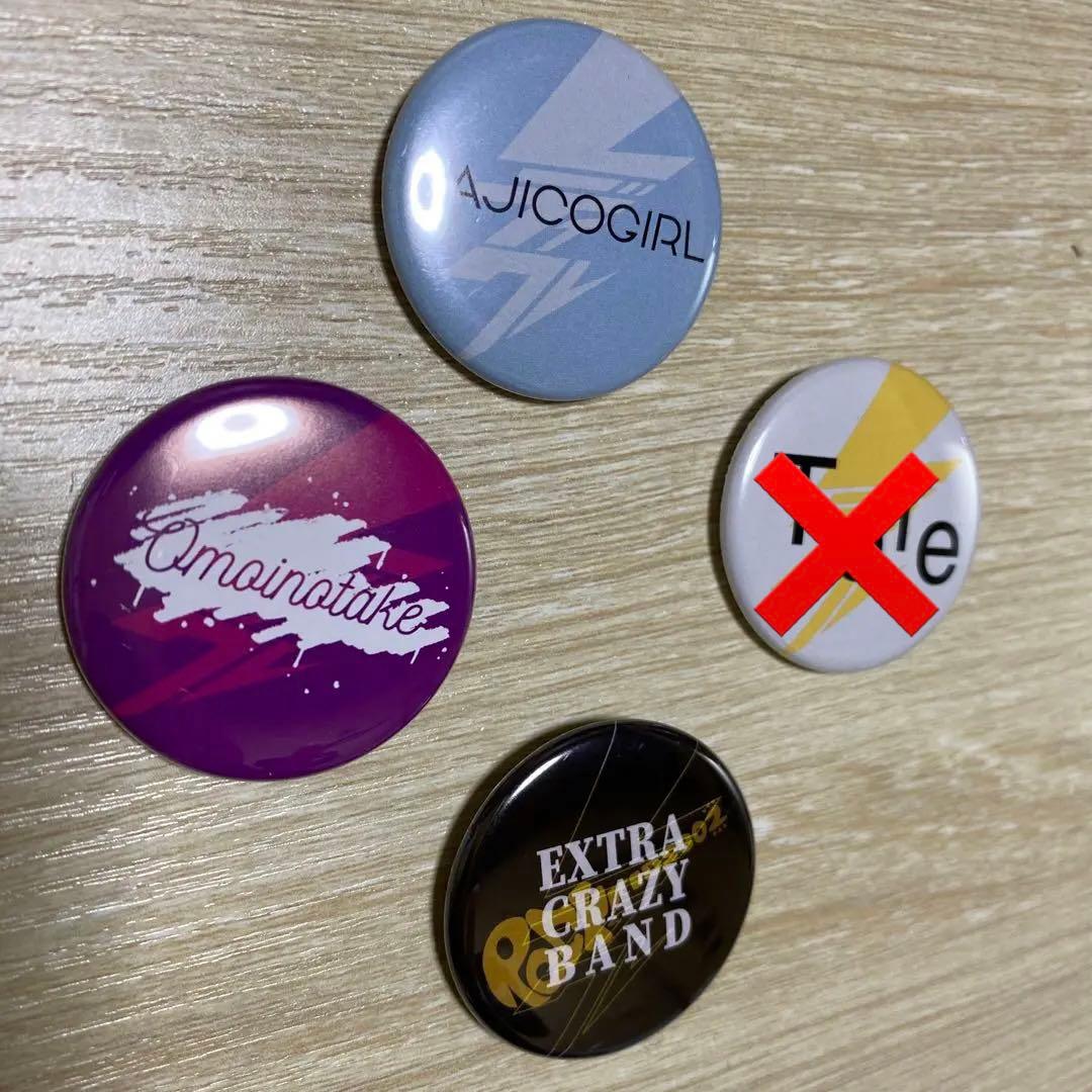 レディクレ ガチャガチャ 缶バッジ