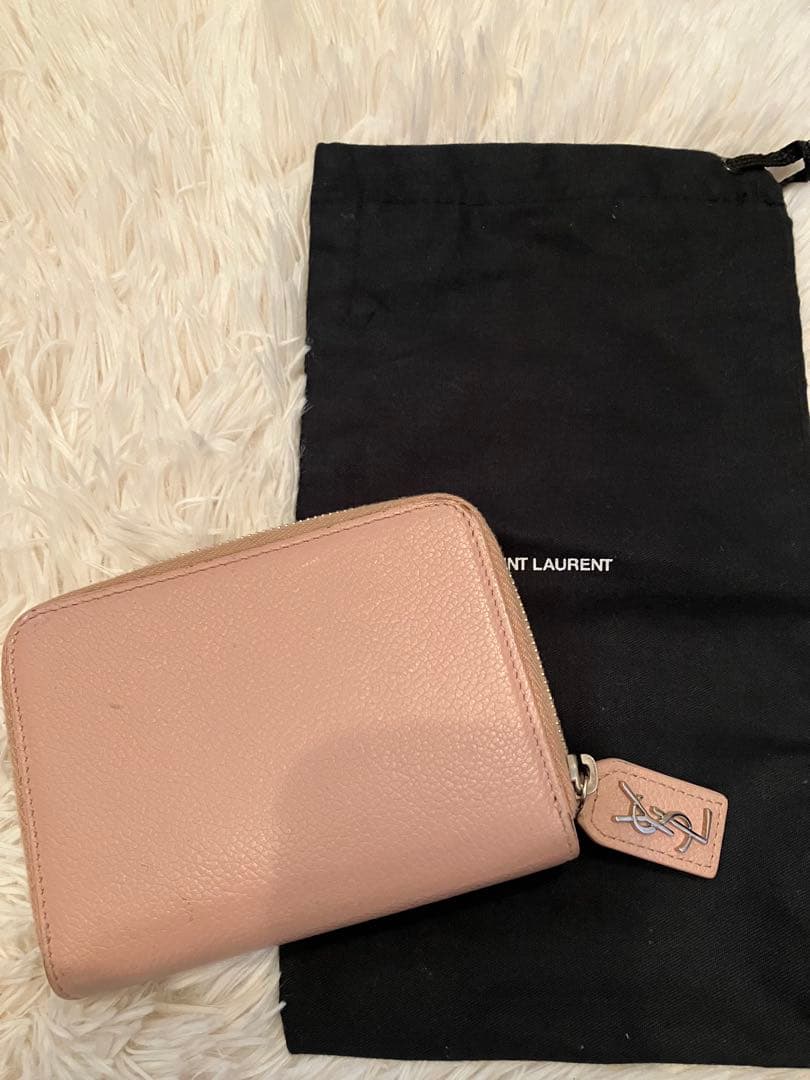 美品 SAINT LAURENT 二つ折り財布 ピンクレザー 年末限定セール！