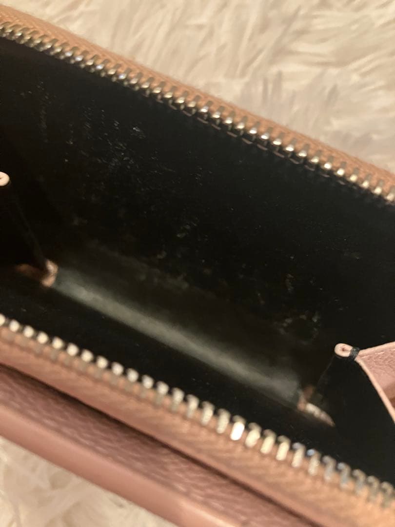 美品 SAINT LAURENT 二つ折り財布 ピンクレザー 年末限定セール！