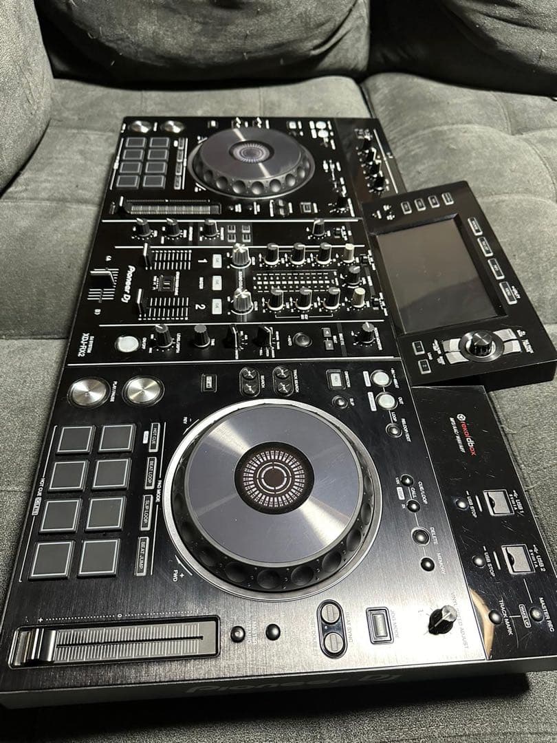 Pioneer XDJ-RX2 DJコントローラー