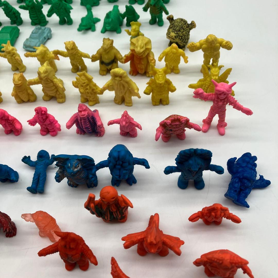 ウルトラマン　消しゴム　怪獣　フィギュア　昭和レトロ　当時物　ポピー　レア　大量