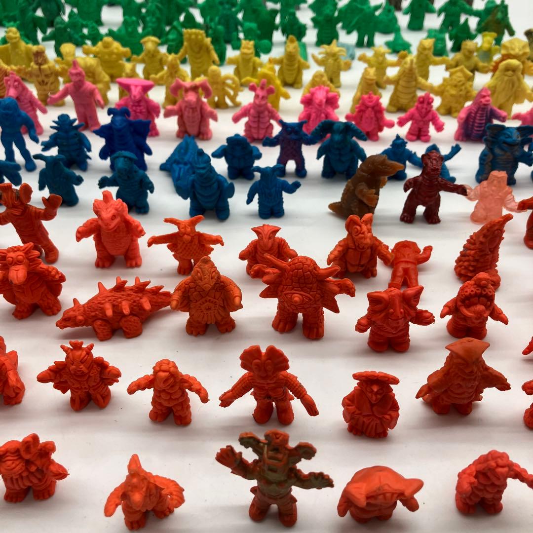 ウルトラマン　消しゴム　怪獣　フィギュア　昭和レトロ　当時物　ポピー　レア　大量