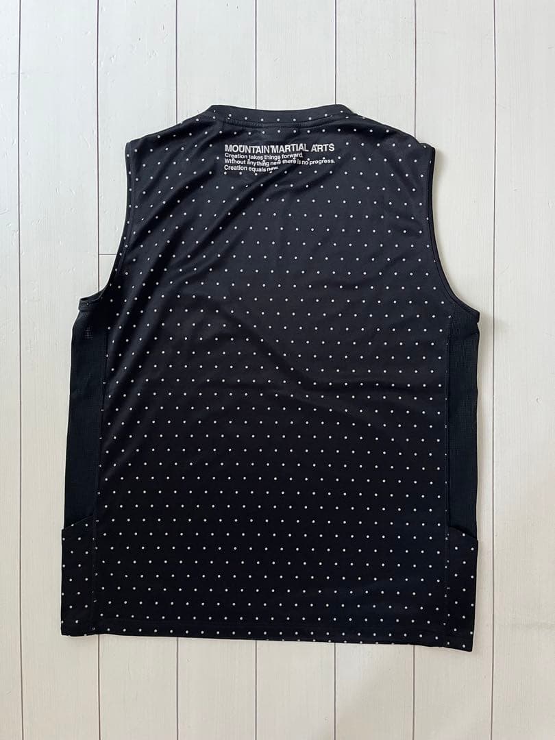 MMAノースリーブタンクトップ